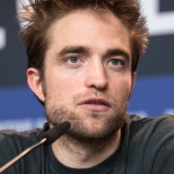 Robert Pattinson